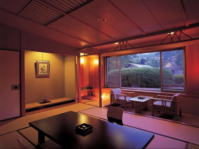 Tamatsukuri Grand Hotel Choseikaku Мацуэ Экстерьер фото